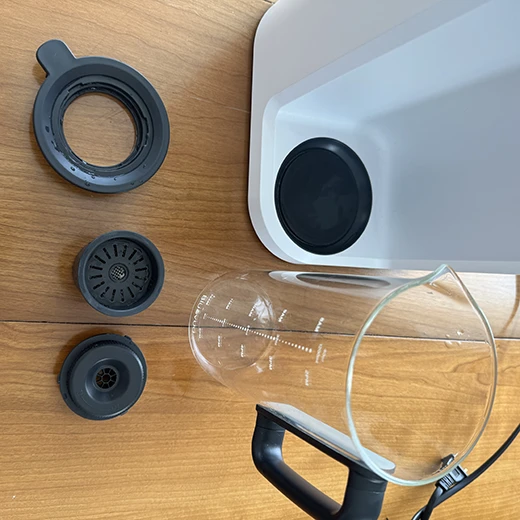 Bluevua Lite RO machine removable parts on the carafe